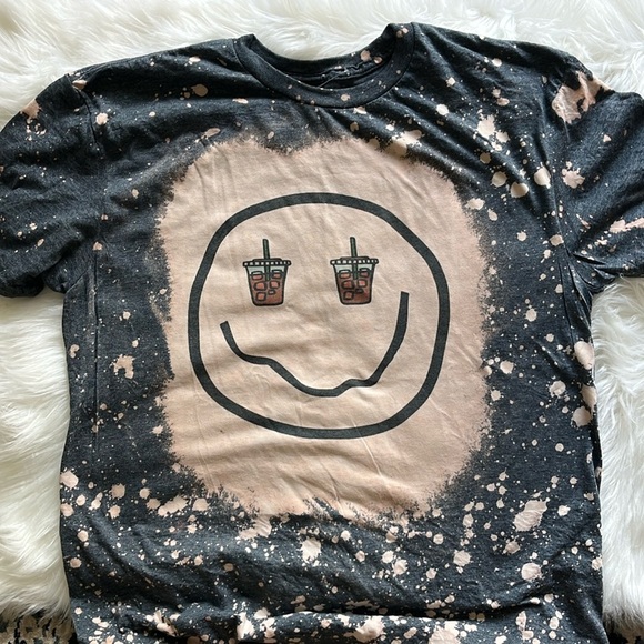 NWOT Iced Coffee Smile Face Tee Shirt Gray Acid Washed Size L - Picture 4 of 6